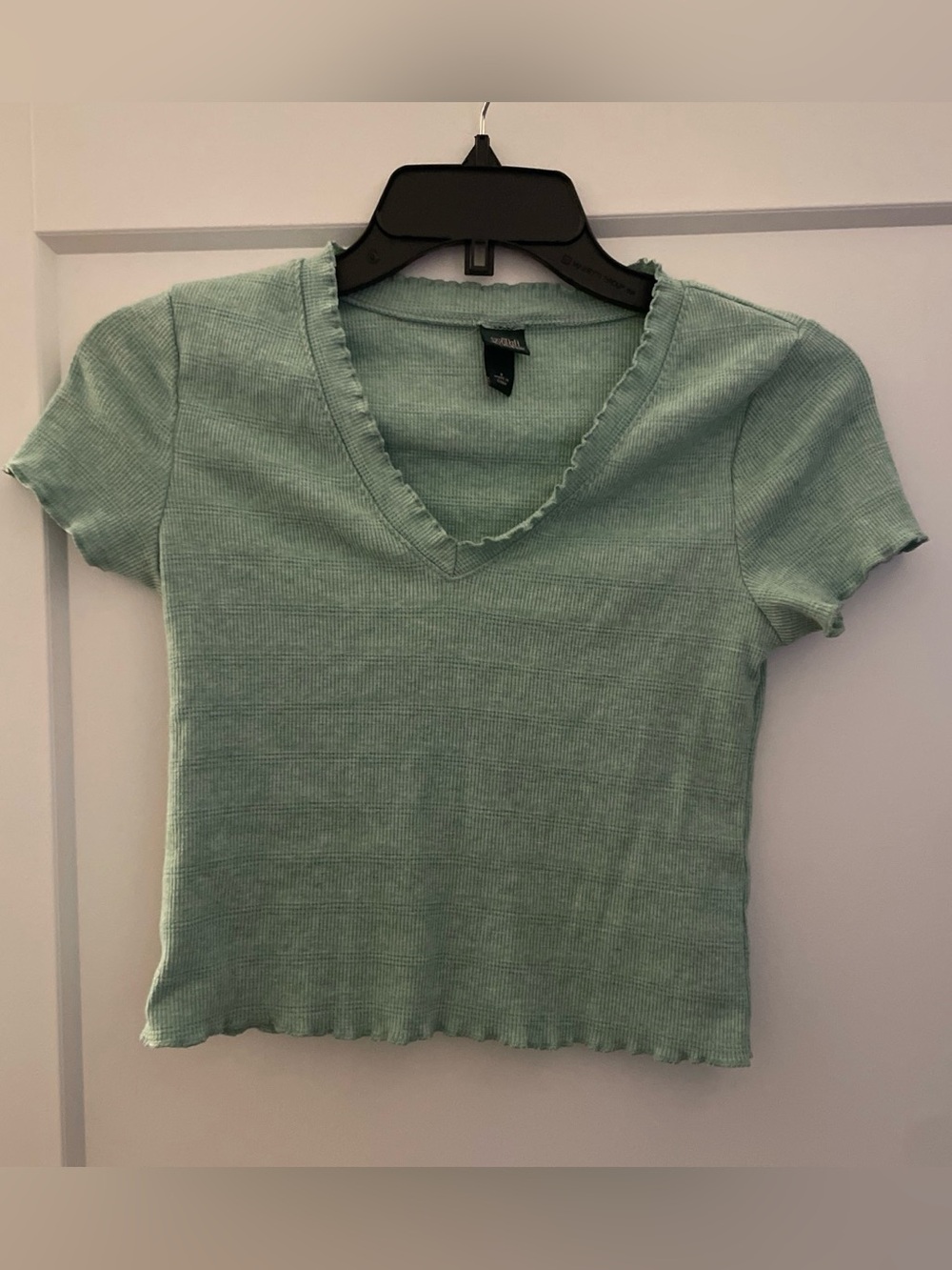wild fable Mint Green Ribbed V‑Neck Crop Top